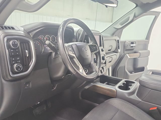 Used 2021 Chevrolet Silverado 1500 LT Trail Boss w/ Bed Protection Package AWD/4WD image 18
