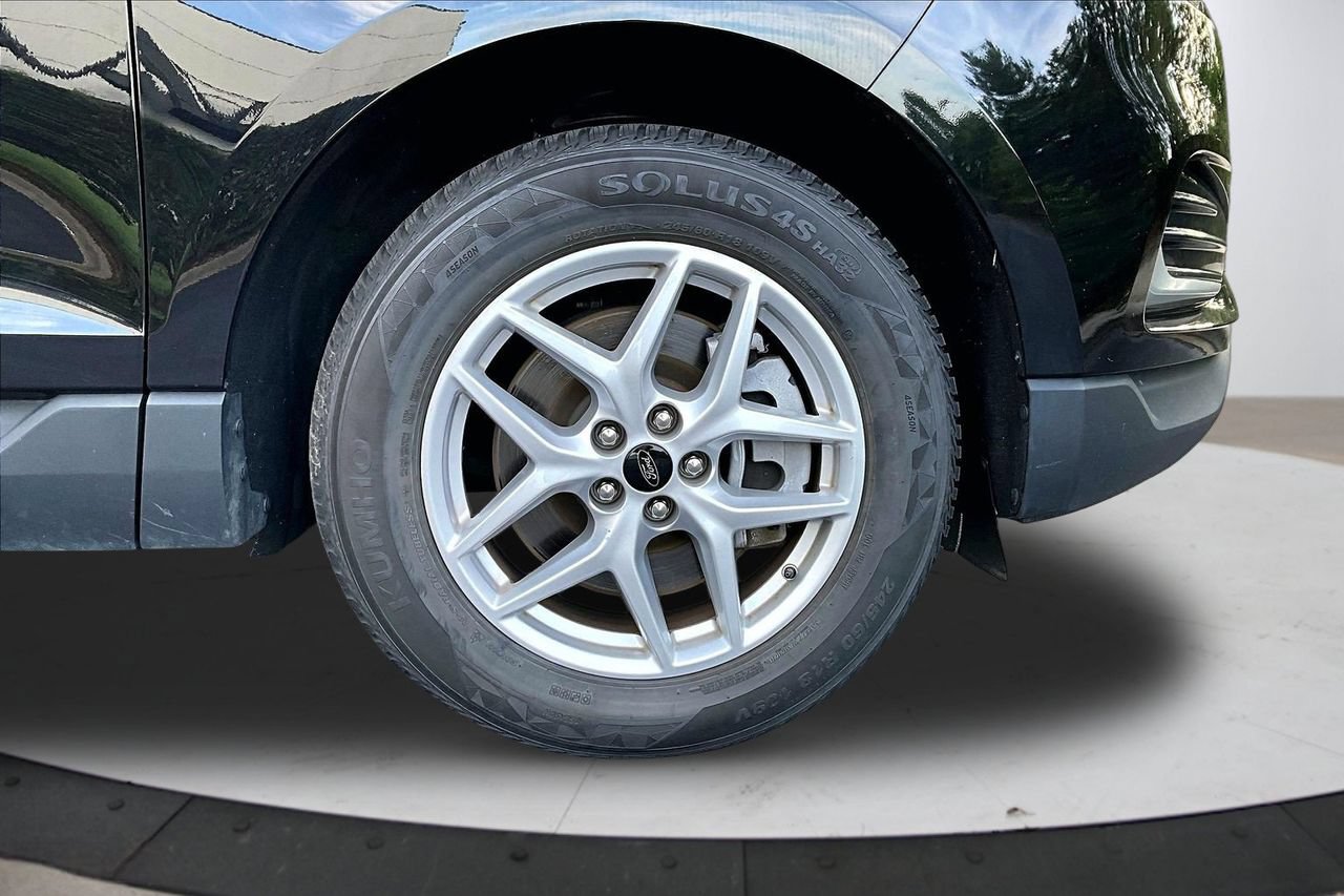 Used 2024 Ford Edge SEL AWD/4WD image 32