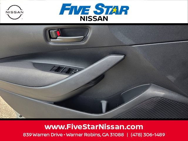 Used 2024 Toyota Corolla LE w/ LE Convenience Package FWD image 29