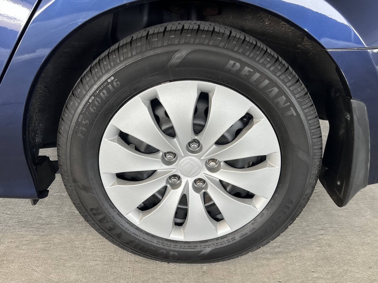 Used 2012 Honda Accord LX image 23