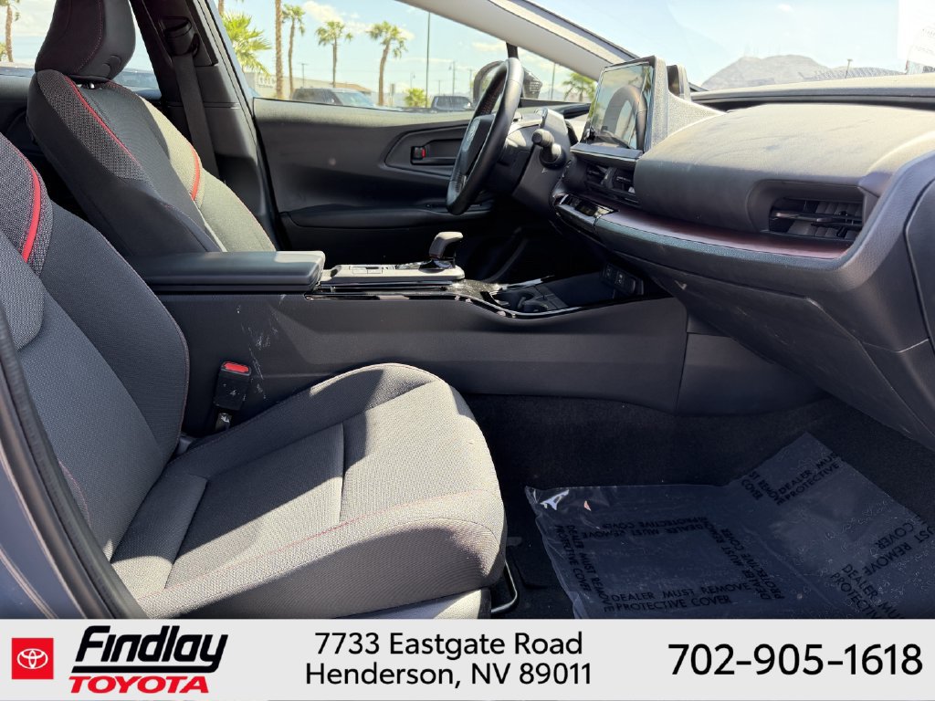Certified 2026 Toyota Prius Plug-In Hybrid FWD image 15