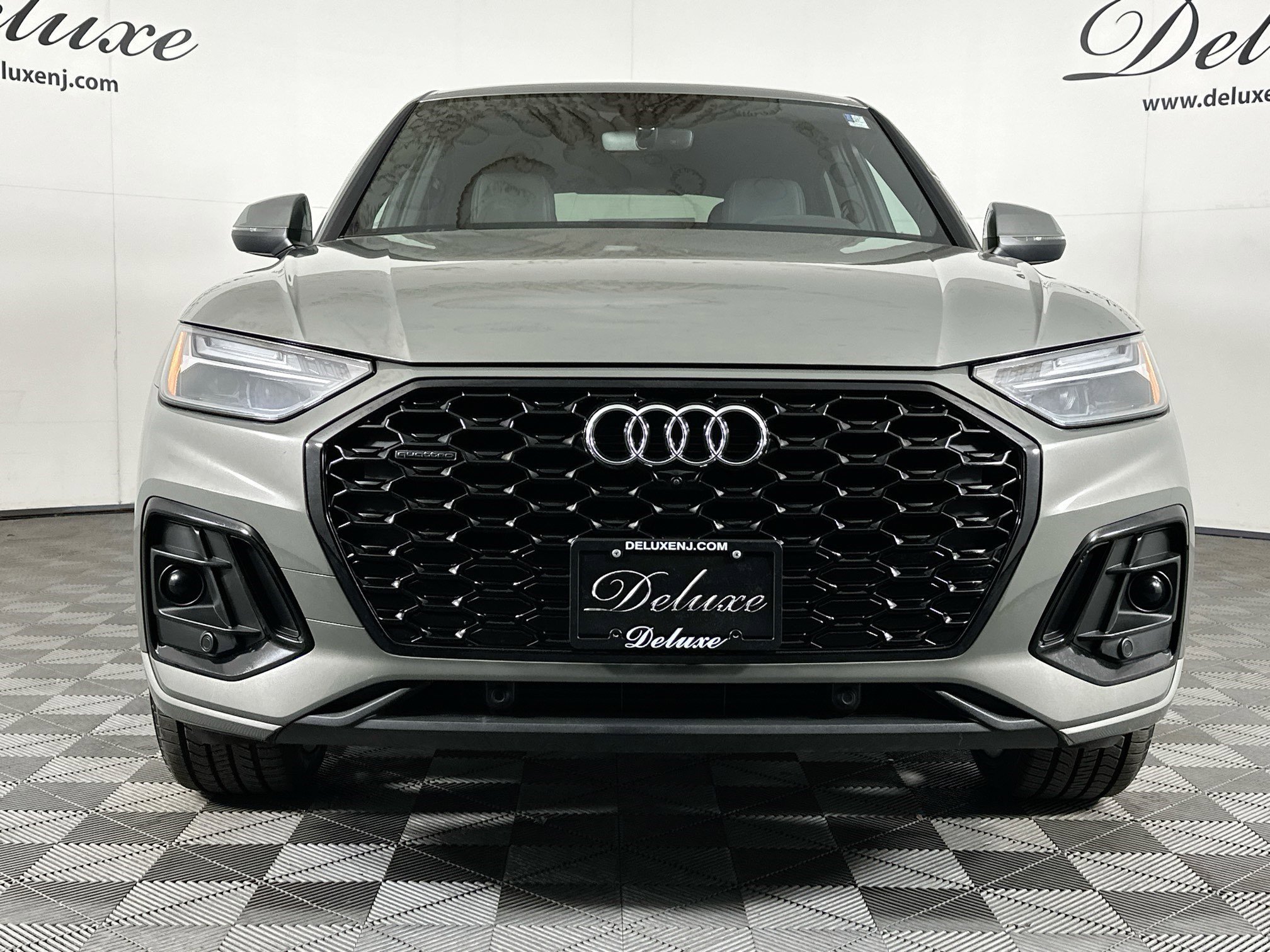 Used 2023 Audi Q5 2.0T Premium Plus AWD/4WD image 2
