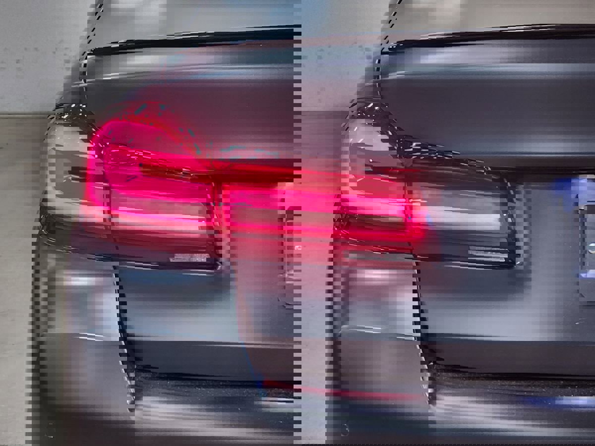 Used 2023 BMW M5 w/ Competition Package image 21