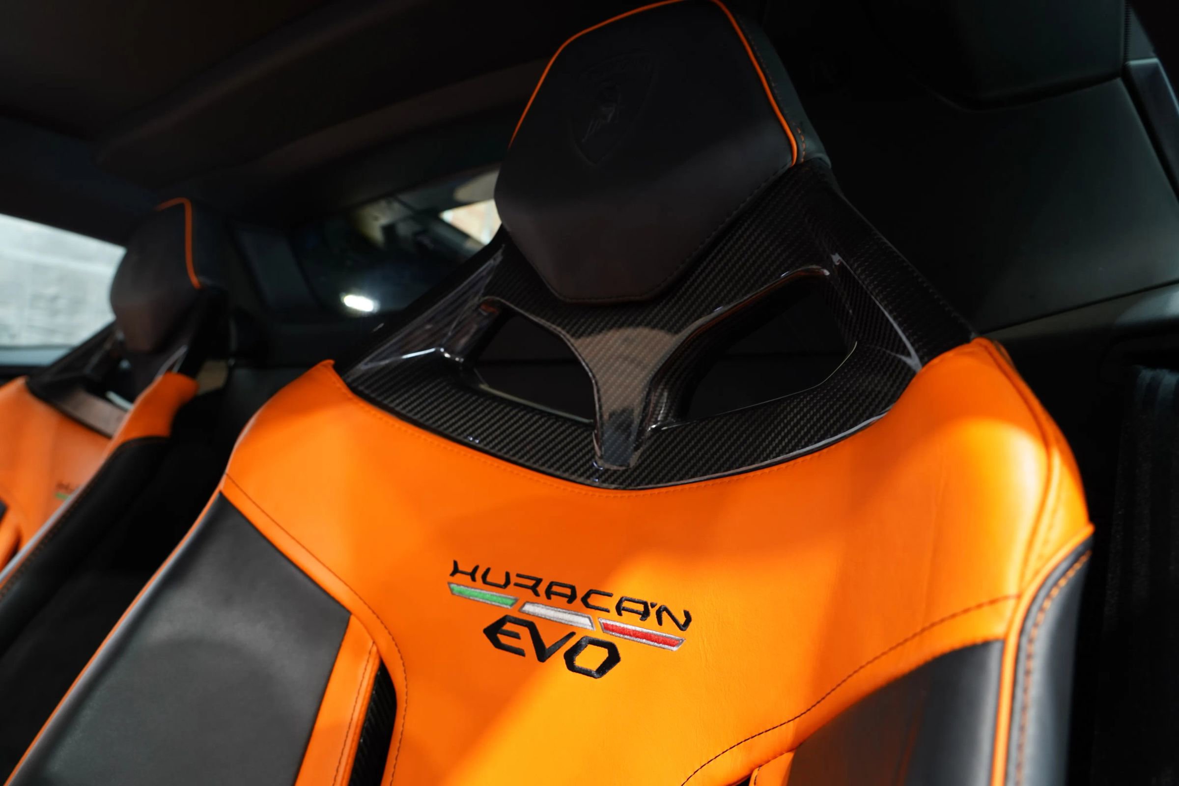 Used 2020 Lamborghini Huracan EVO image 50