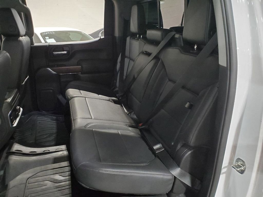 Used 2022 GMC Sierra 1500 SLT image 22
