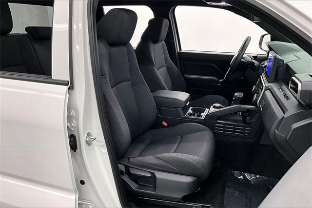 Used 2024 Toyota Tacoma SR image 7