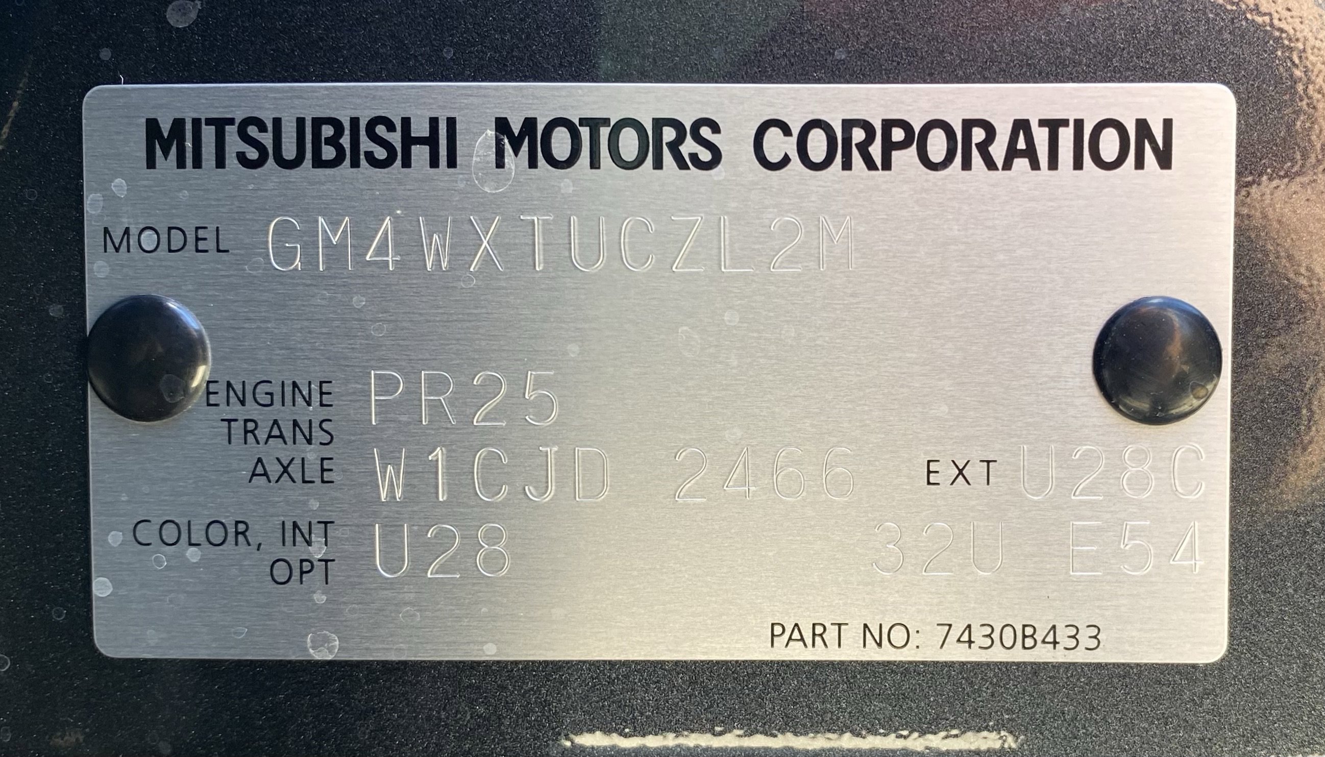 New 2025 Mitsubishi Outlander SEL image 24
