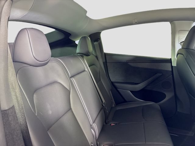 Used 2026 Tesla Model Y 2WD image 28