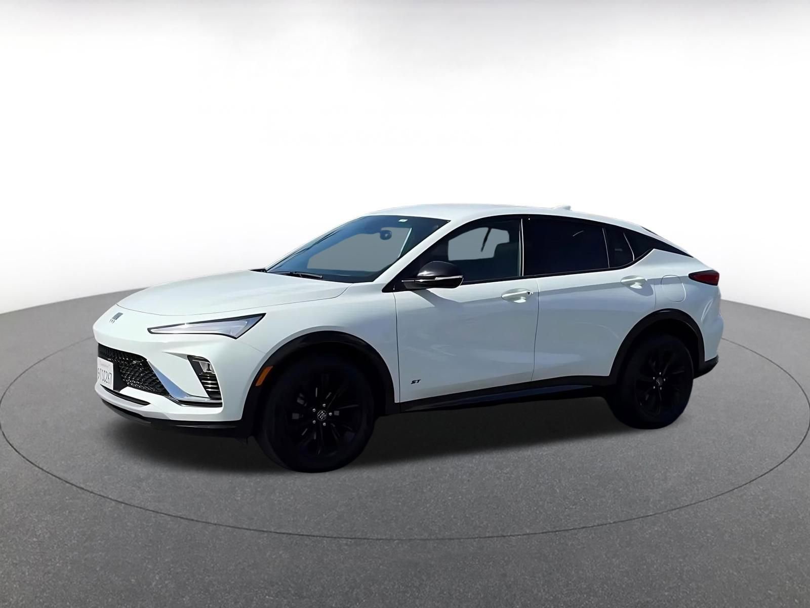 Used 2025 Buick Envista Sport Touring FWD image 8