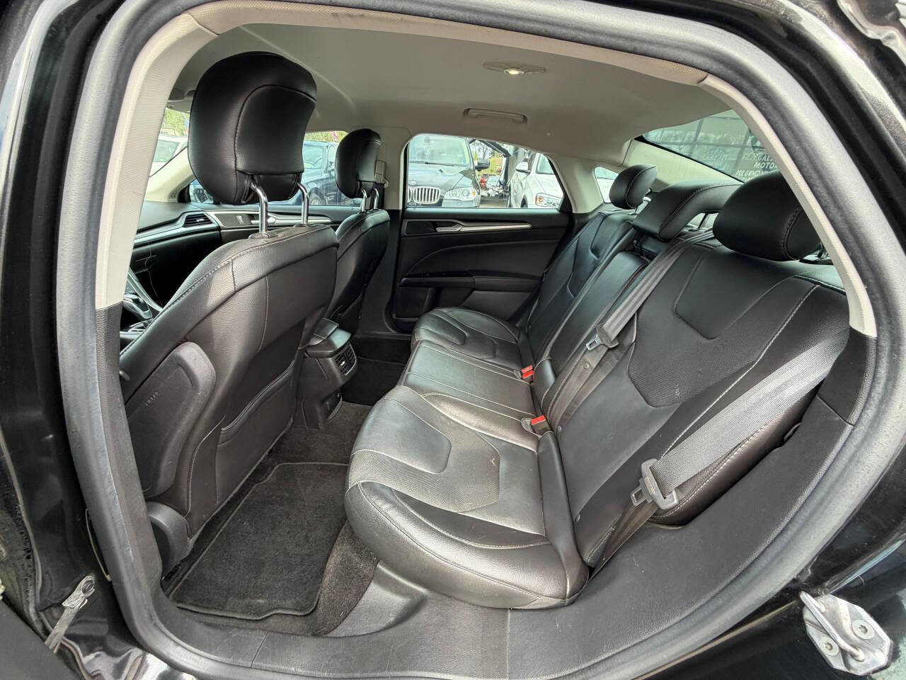 Used 2013 Ford Fusion Titanium w/ Titanium Driver Assist Pkg image 11