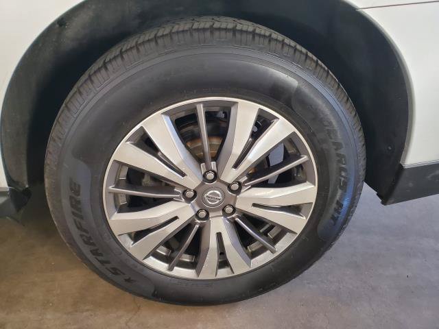 Used 2019 Nissan Pathfinder S AWD/4WD image 5