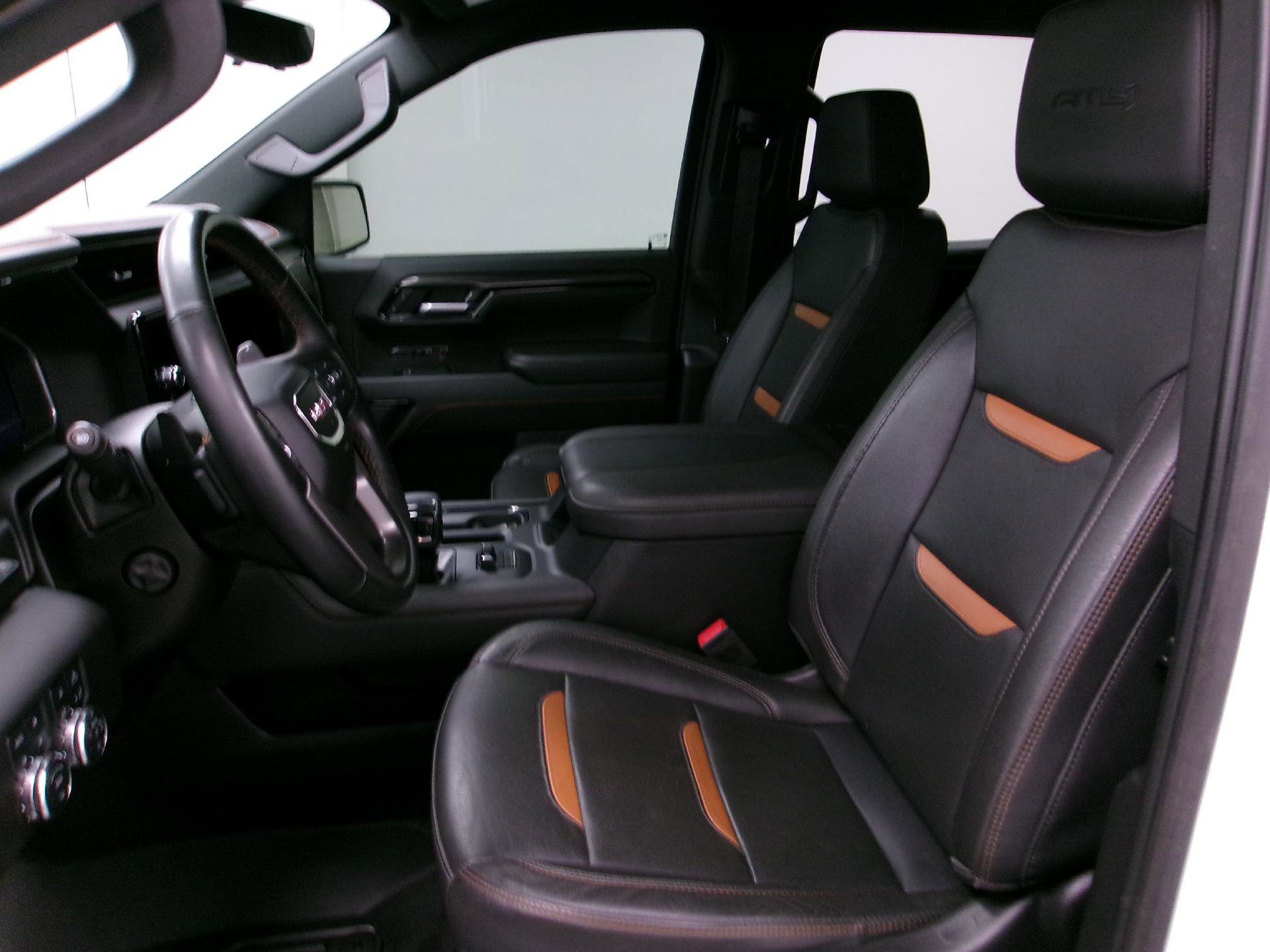 Certified 2023 GMC Sierra 1500 AT4 w/ Technology Package image 8