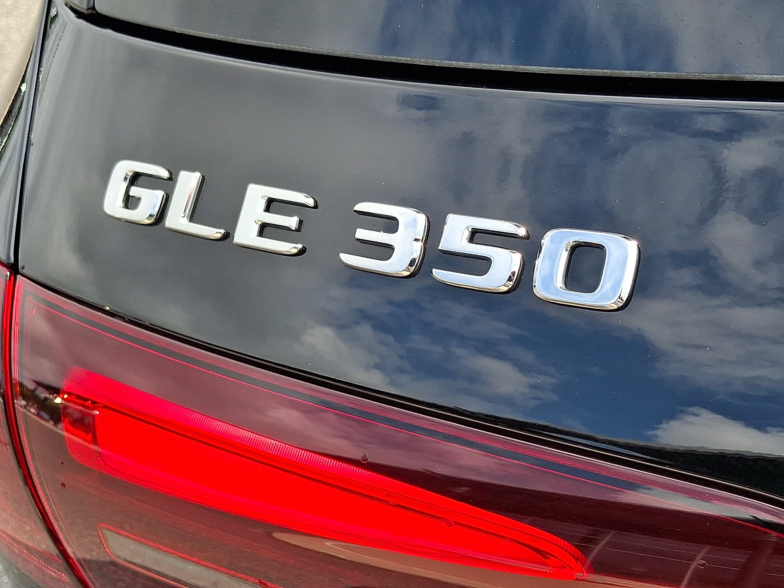 Used 2026 Mercedes-Benz GLE 350 4MATIC image 33