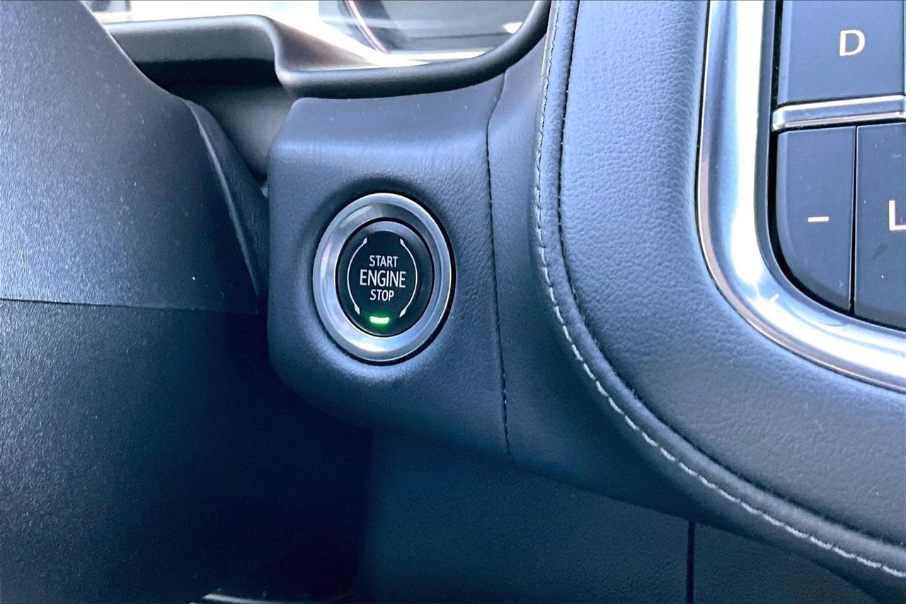 Used 2021 Chevrolet Tahoe Z71 w/ Rear Media and Nav Package image 28