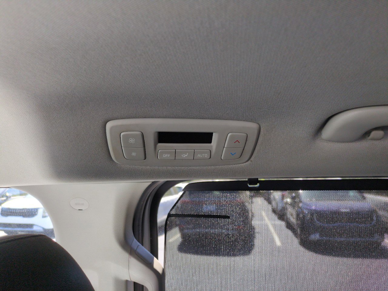 Used 2022 Kia Carnival SX Prestige FWD image 38