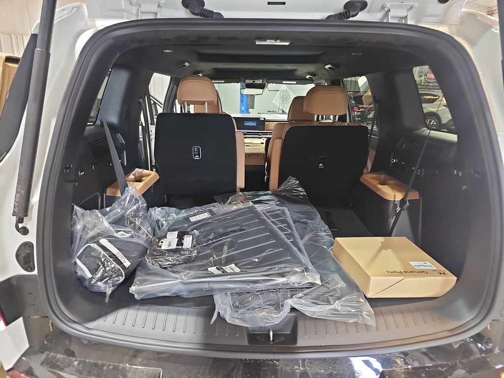 New 2026 Hyundai Santa Fe Calligraphy FWD image 12