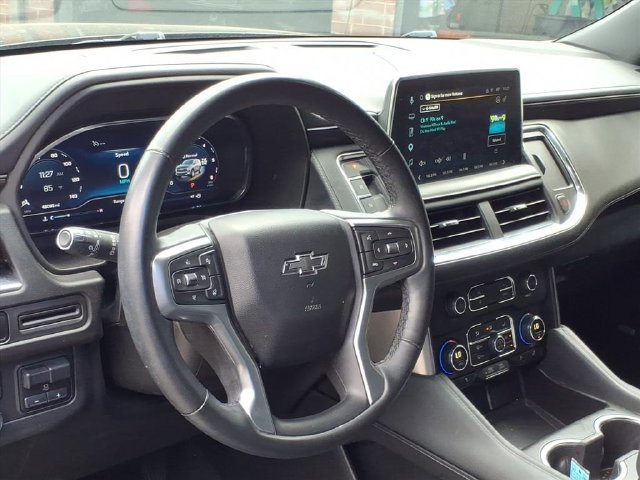 Used 2024 Chevrolet Suburban Z71 w/ Off-Road Capability Package AWD/4WD image 2
