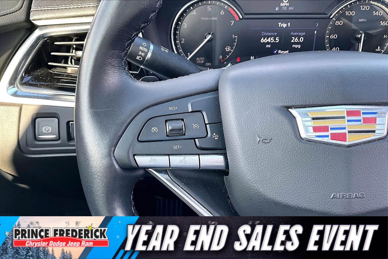 Used 2023 Cadillac XT6 Luxury image 17