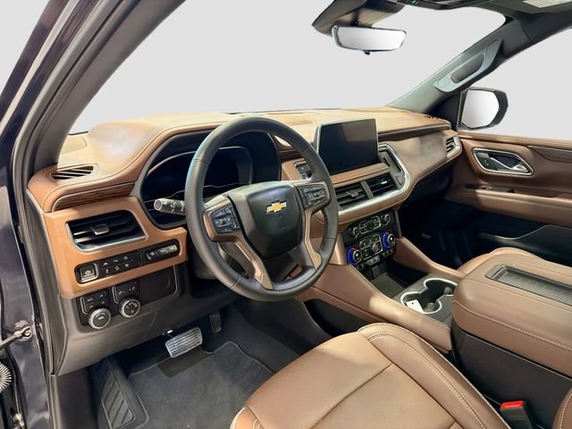 Certified 2024 Chevrolet Suburban High Country image 9