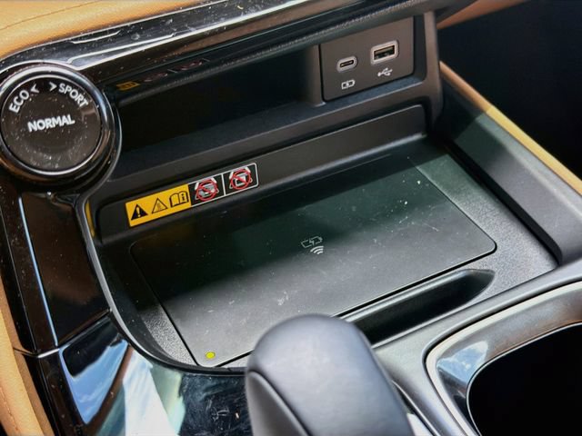 Used 2025 Lexus NX 250 FWD w/ Accessory Package (2T) image 30