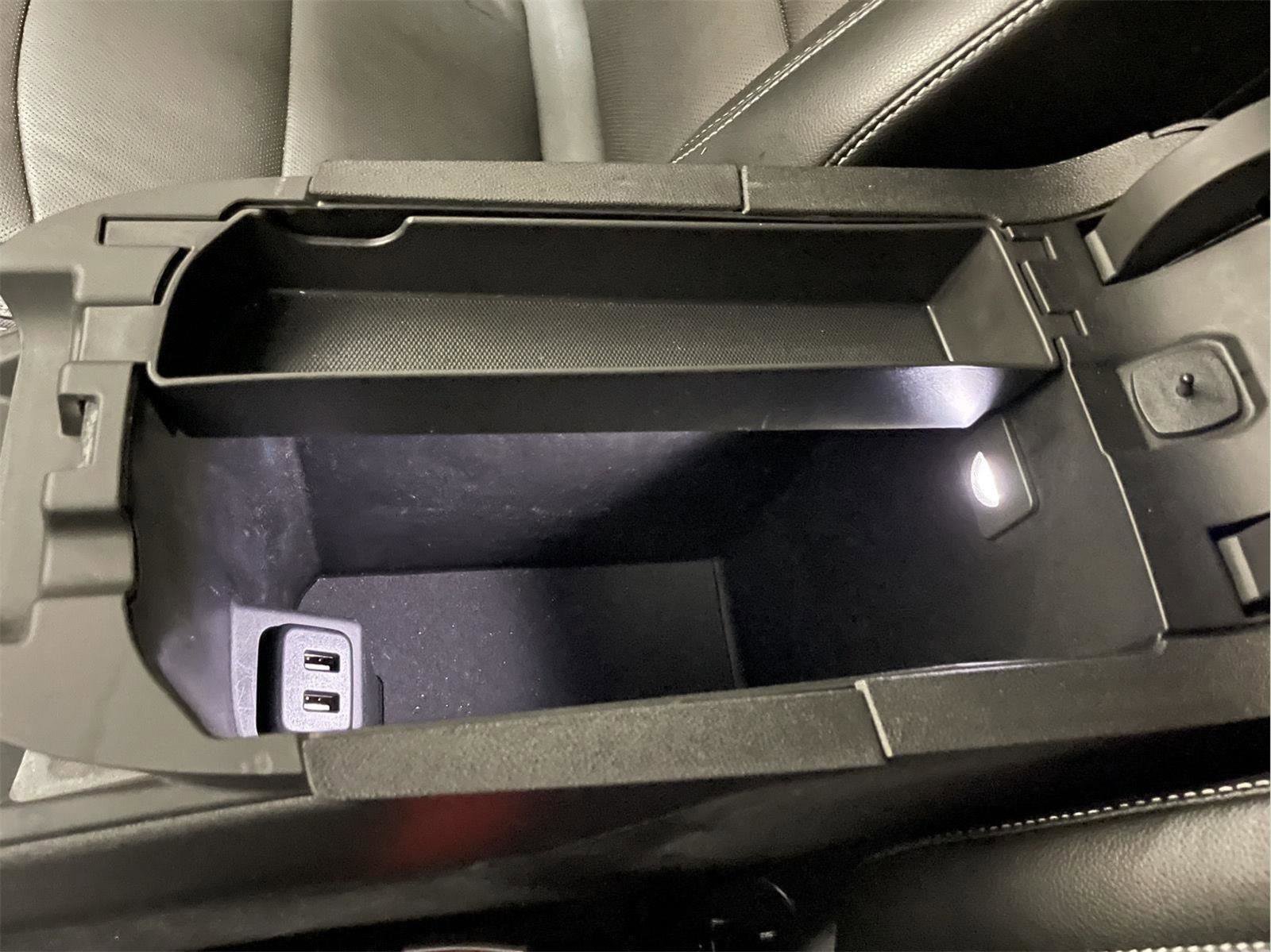 Used 2023 GMC Terrain SLT w/ LPO, Floor Liner Package image 31