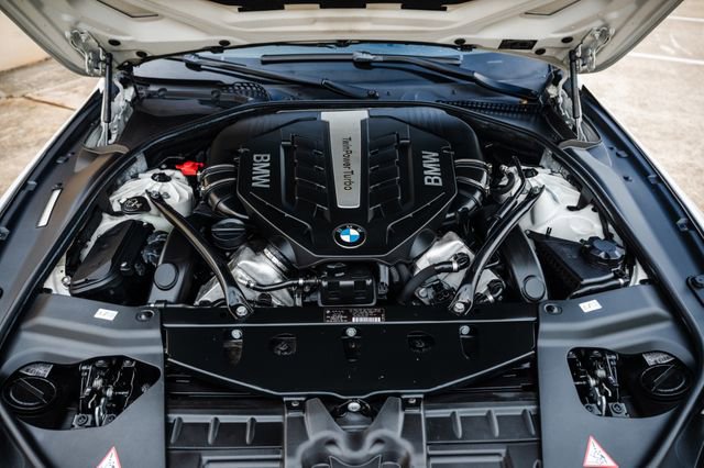 Used 2012 BMW 650i Coupe RWD image 30