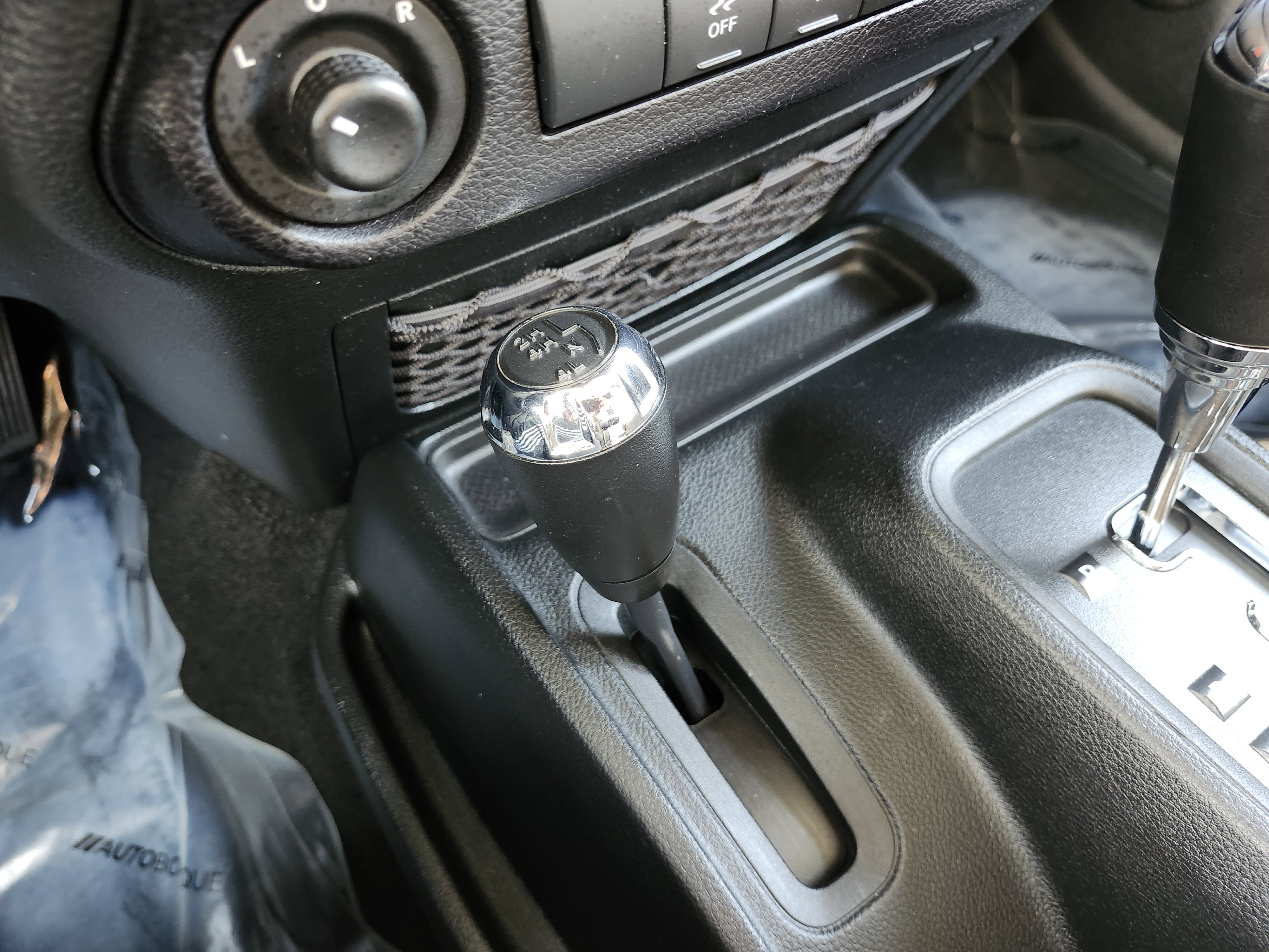 Used 2016 Jeep Wrangler Sport AWD/4WD image 7