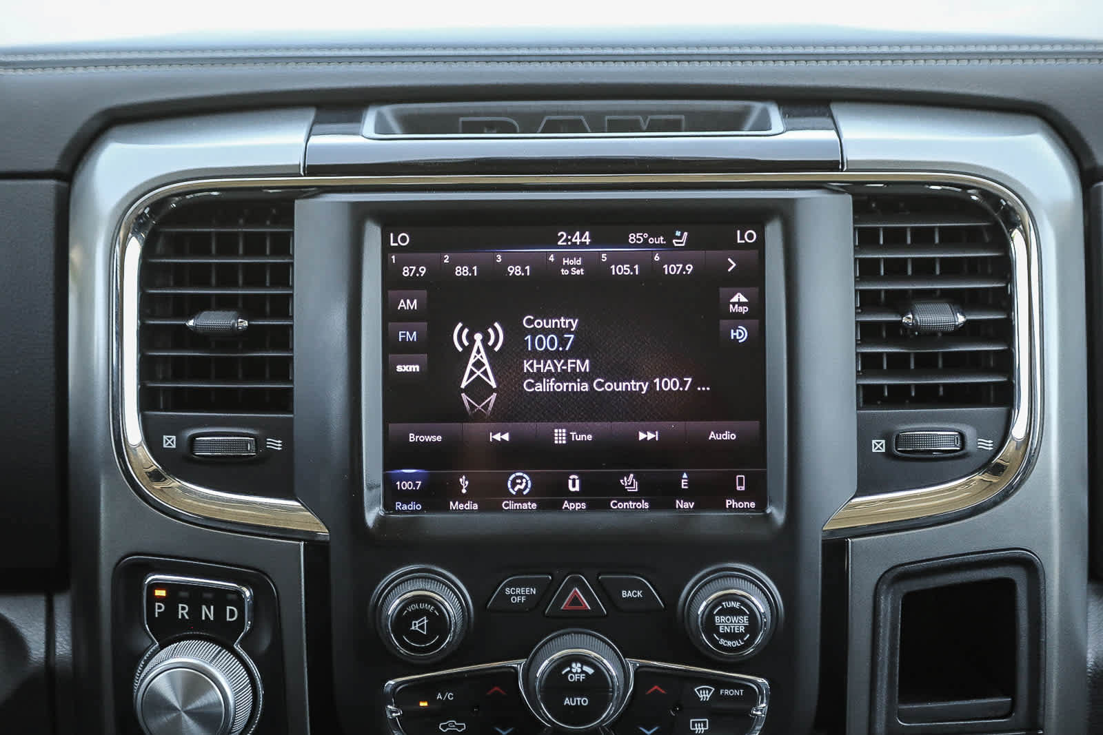 Used 2018 RAM 1500 Sport w/ Convenience Group AWD/4WD image 14