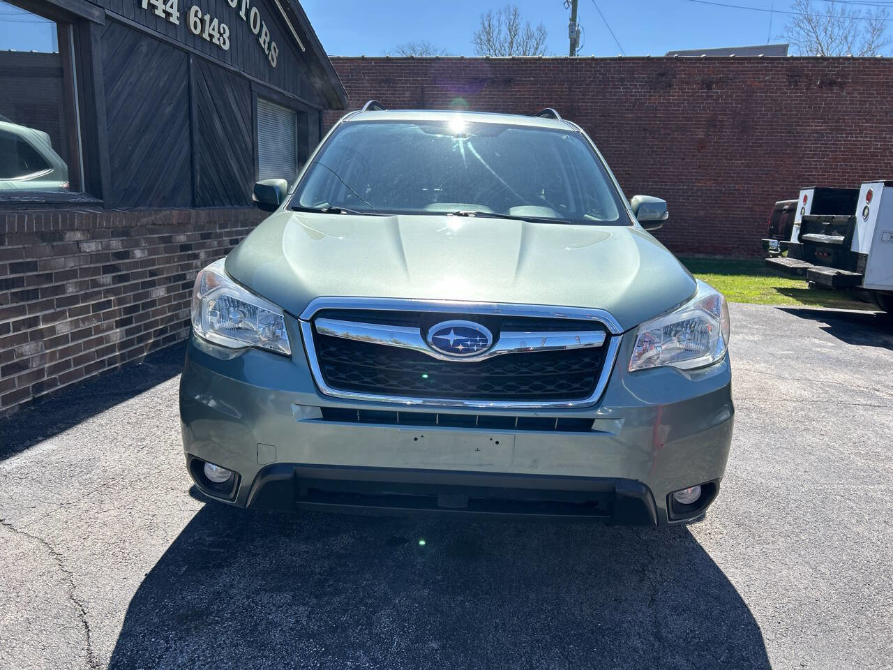 Used 2015 Subaru Forester 2.5i Touring w/ Popular Package #1 AWD/4WD image 6