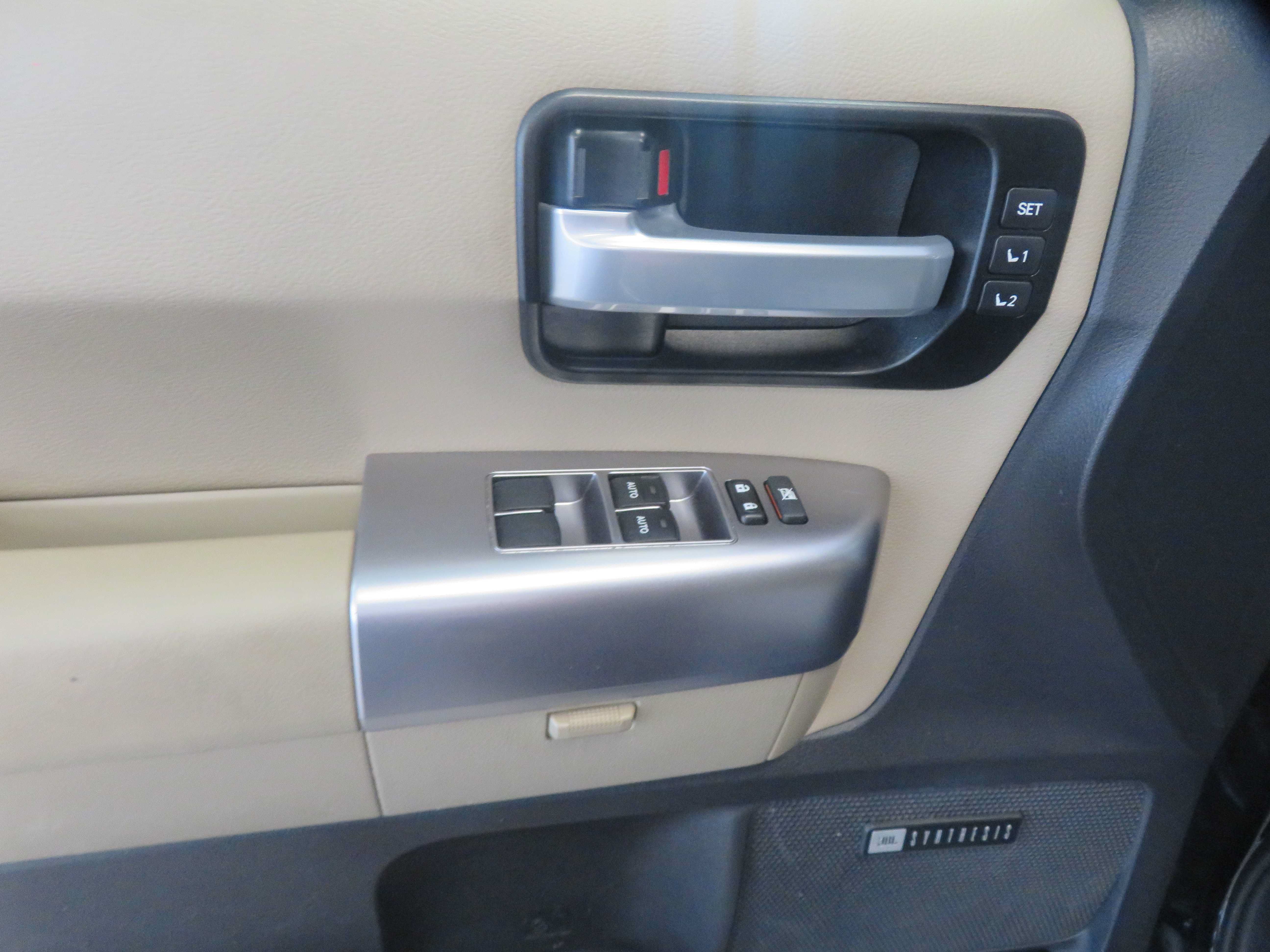 Used 2020 Toyota Sequoia Limited w/ Safety & Convenience Package AWD/4WD image 14