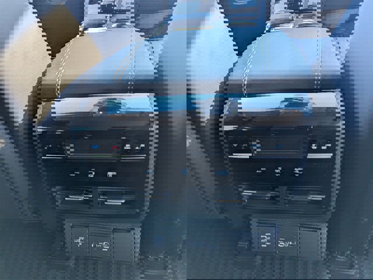 Used 2024 Acura MDX Technology image 16