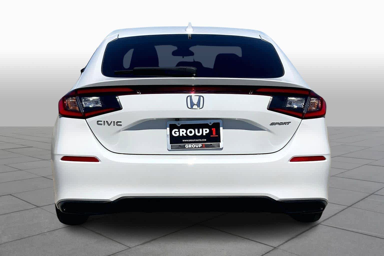Used 2023 Honda Civic Sport image 5