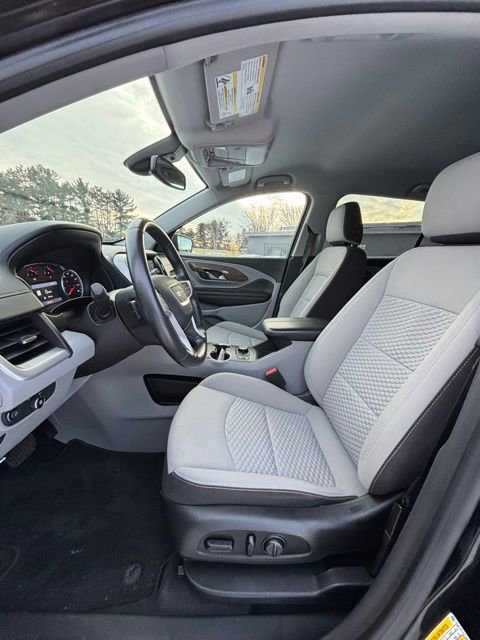 Used 2021 GMC Terrain SLE w/ Driver Convenience Package image 9