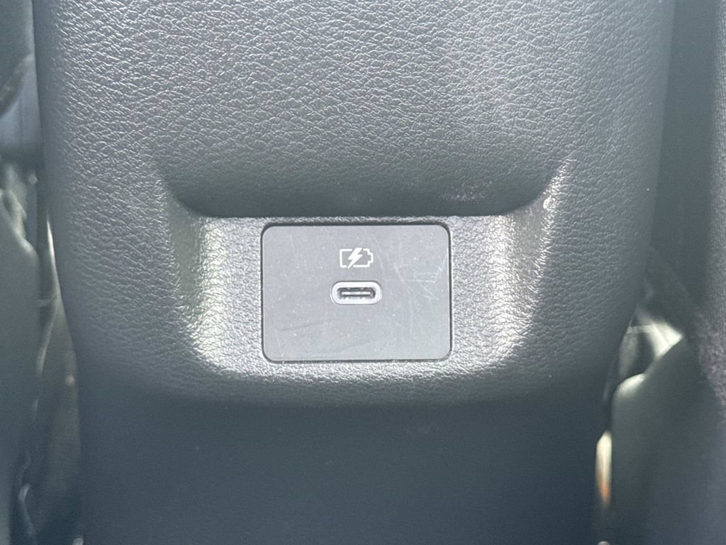 Certified 2024 Nissan Versa SV FWD image 16