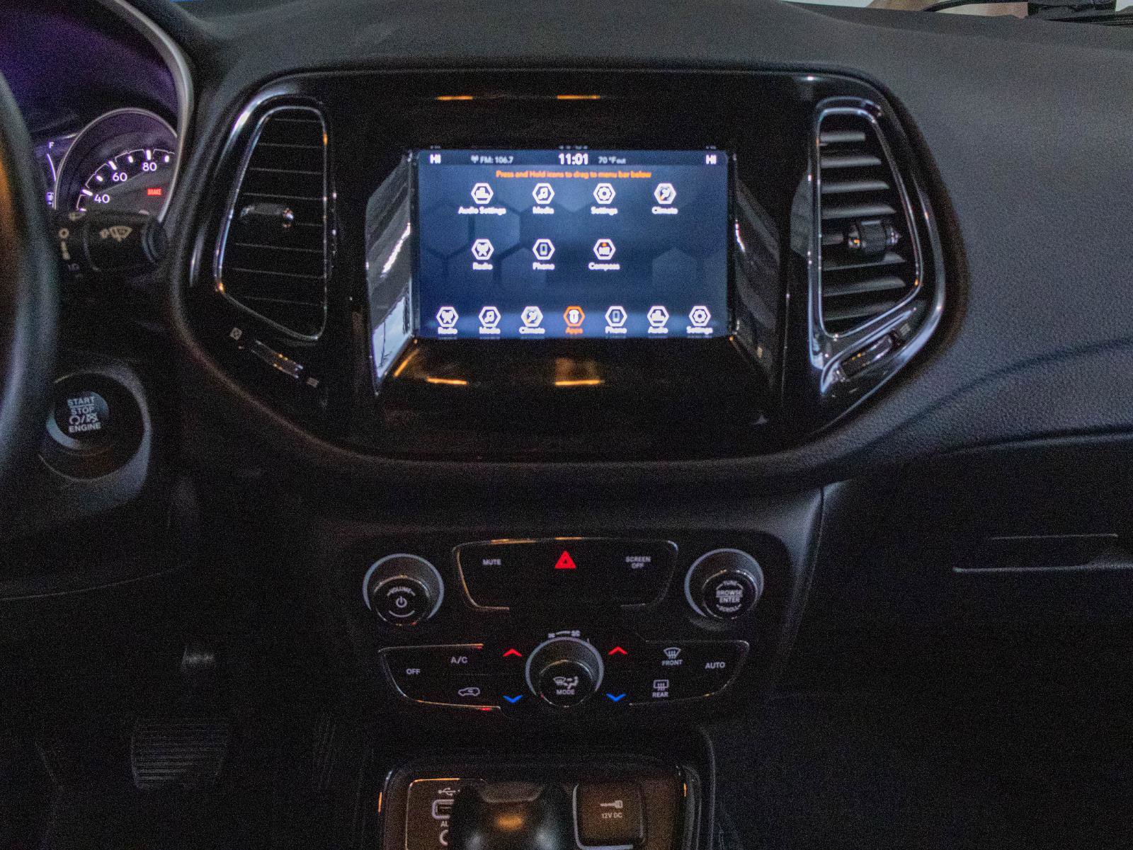 Used 2020 Jeep Compass Latitude image 4