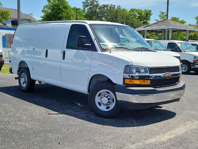 New 2025 Chevrolet Express 2500 w/ Driver Convenience Package RWD image 26