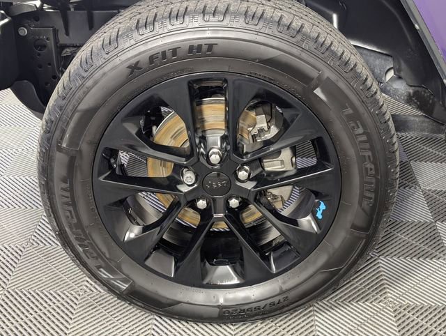 Used 2023 Jeep Wrangler Unlimited Sahara w/ Cold Weather Group image 8