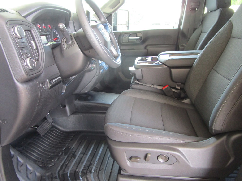 New 2026 GMC Sierra 3500 Pro w/ Convenience Package AWD/4WD image 18