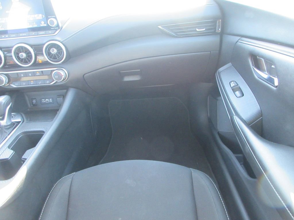 Used 2024 Nissan Sentra SV image 16