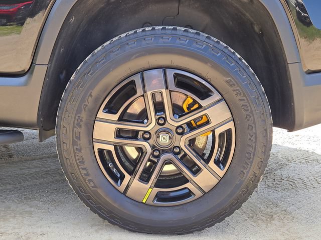 Used 2023 Rivian R1T Adventure AWD/4WD image 26