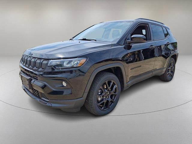 Used 2022 Jeep Compass Latitude w/ Convenience Group AWD/4WD image 5