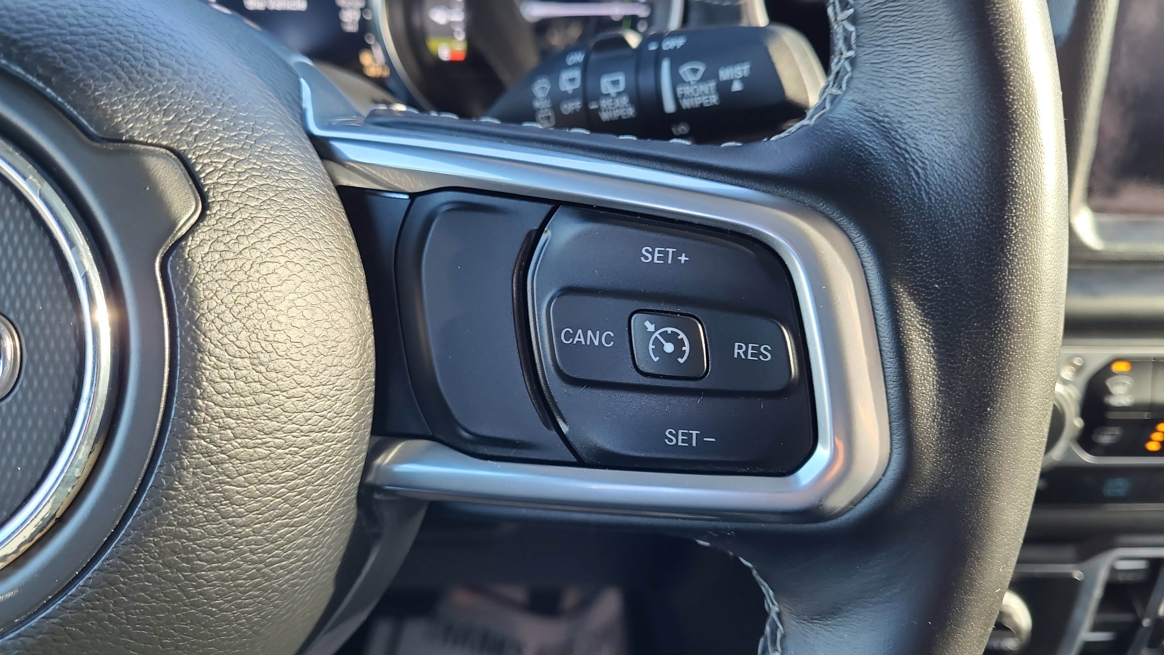 Used 2023 Jeep Wrangler Unlimited Sahara w/ Cold Weather Group image 13