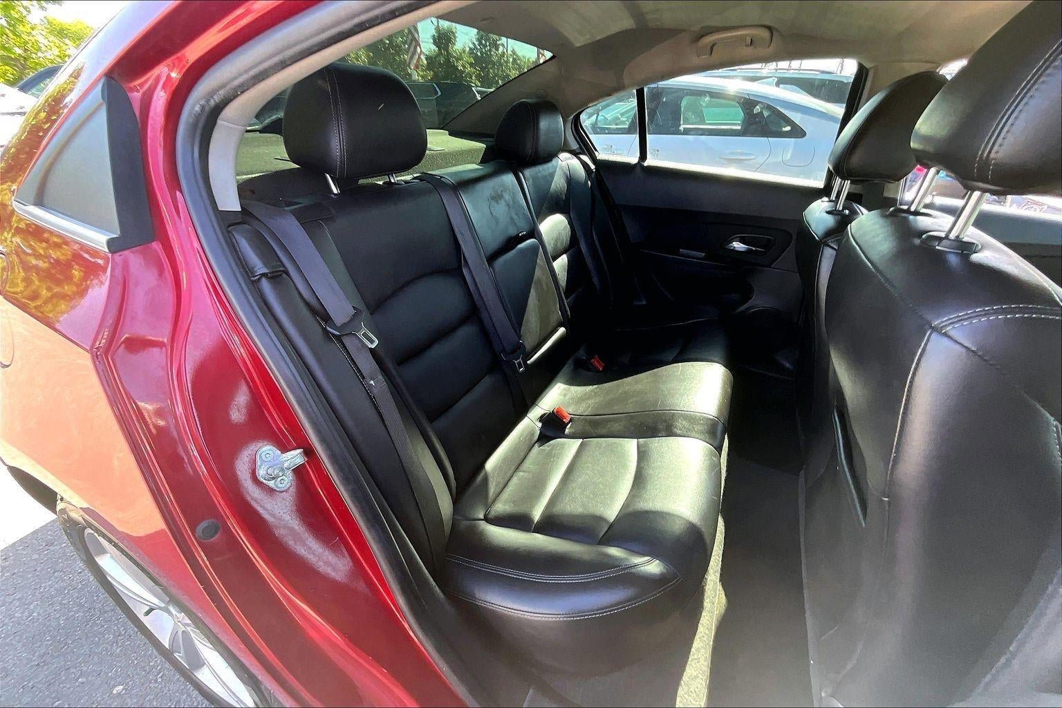 Used 2014 Chevrolet Cruze LT FWD image 18