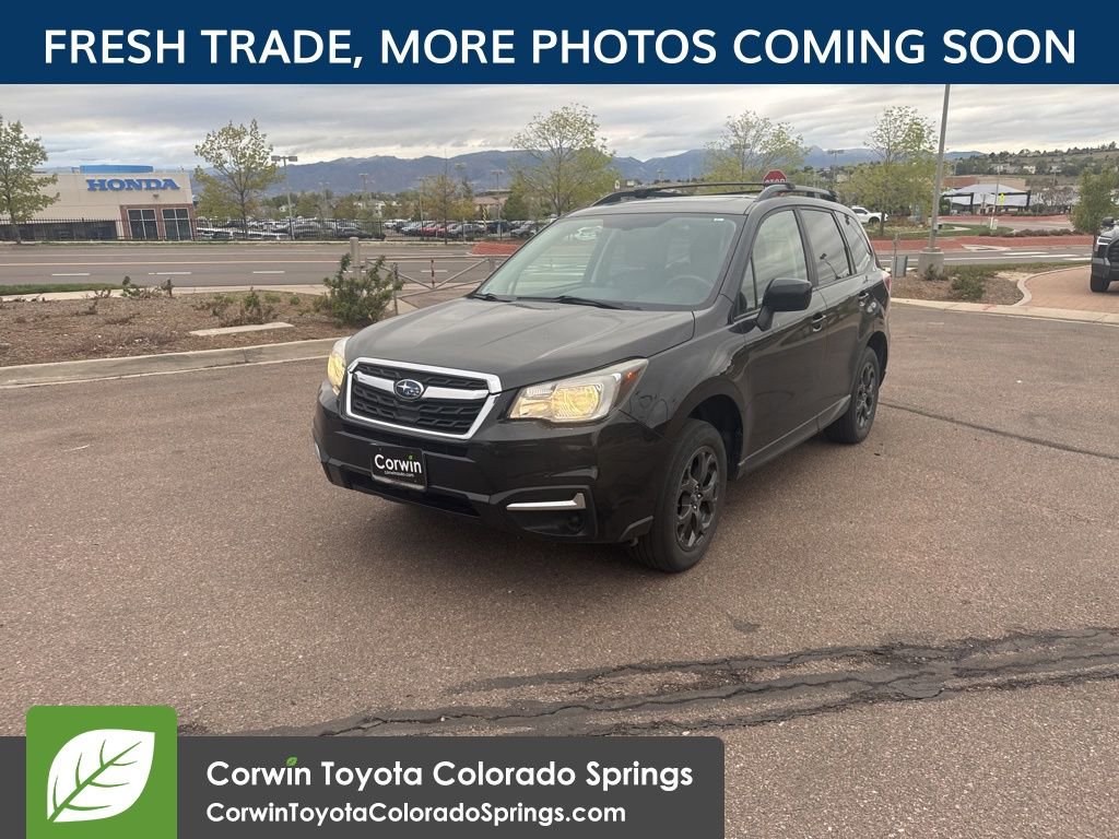 Used 2017 Subaru Forester 2.5i Premium w/ Popular Package #2A AWD/4WD image 3