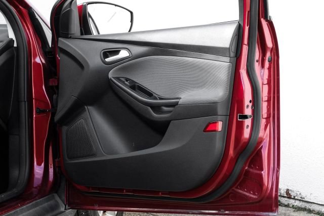 Used 2013 Ford Focus SE image 36