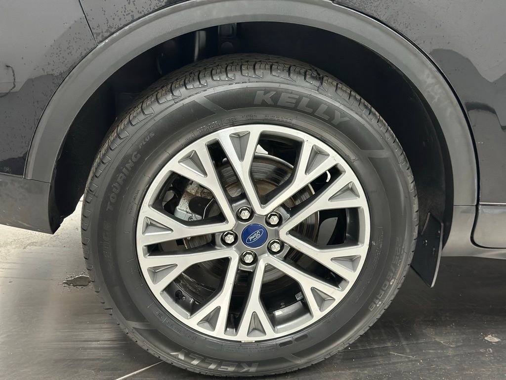 Certified 2022 Ford Escape SEL image 24