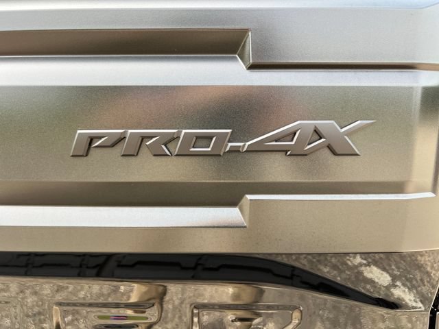 Used 2025 Nissan Frontier PRO-4X AWD/4WD image 39