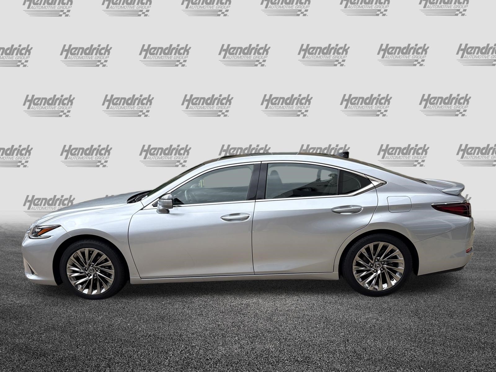 Certified 2025 Lexus ES 350 Ultra Luxury w/ Accessory Package (Z2) FWD image 7
