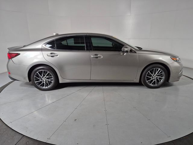 Used 2017 Lexus ES 350 w/ Premium Package image 5