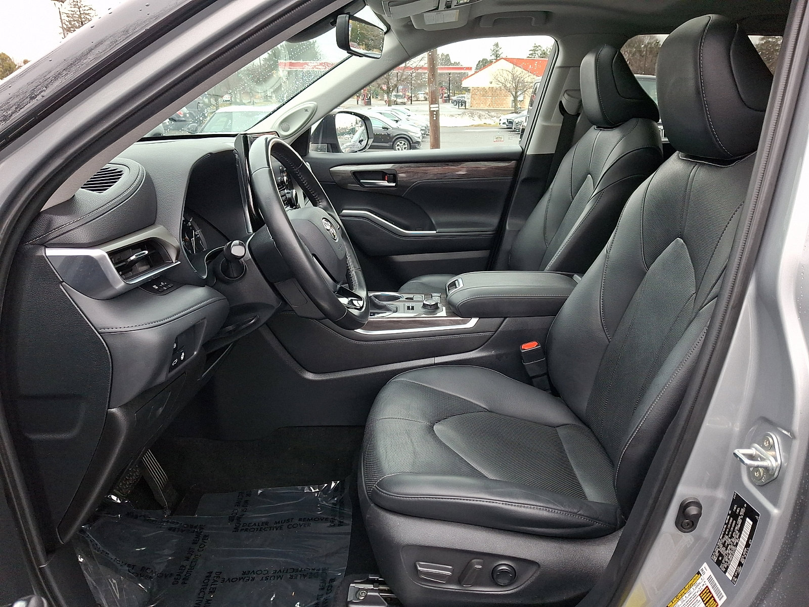 Used 2020 Toyota Highlander Limited image 14